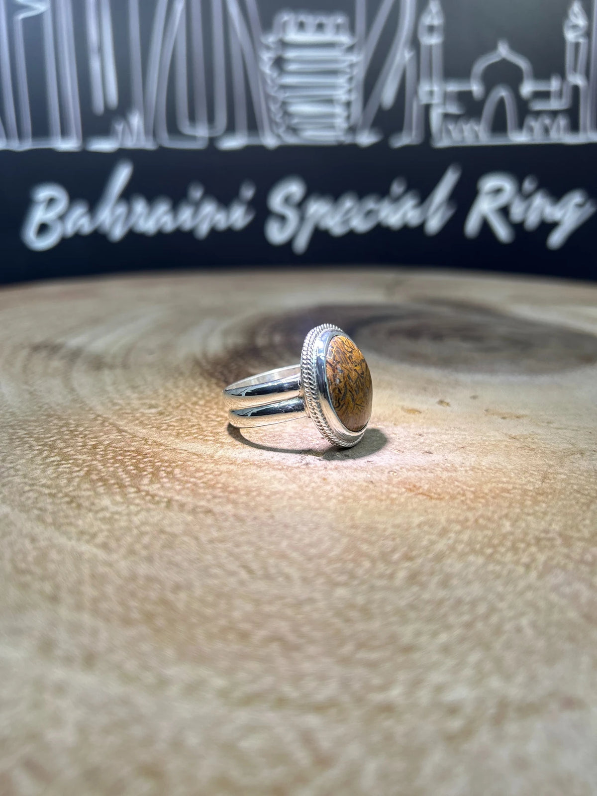 Hajer Mariam · Ring — original Instagram view 3